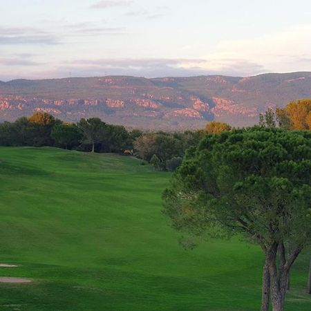 Villa Au Golf De St-Endreol La Motte Екстериор снимка