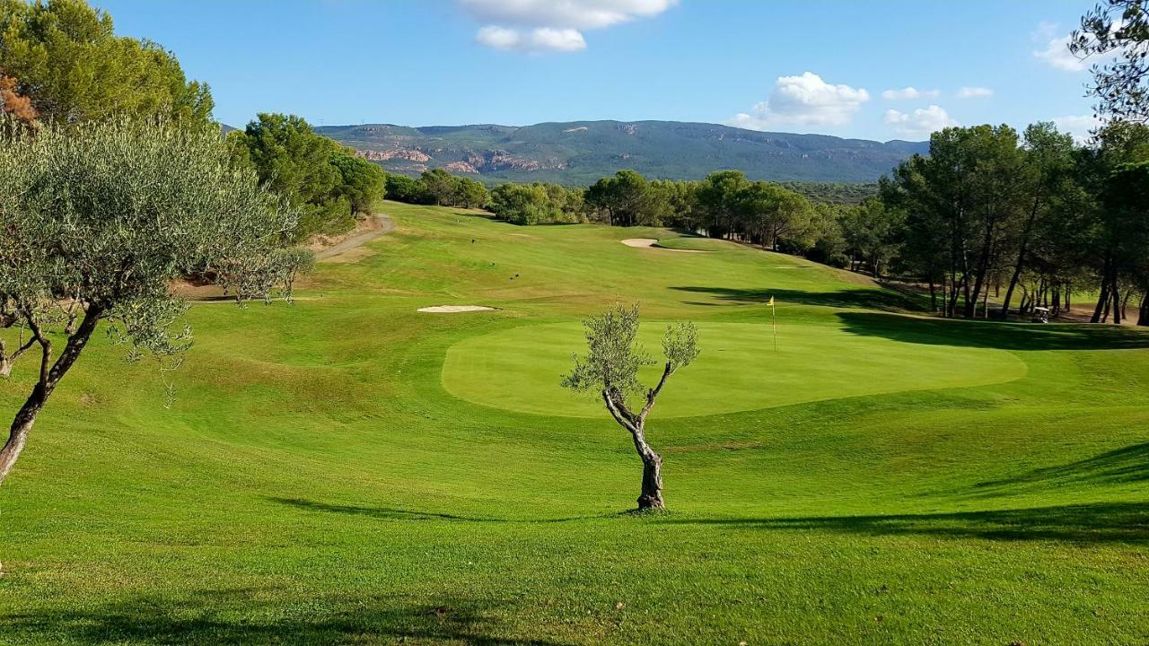 Villa Au Golf De St-Endreol La Motte Екстериор снимка